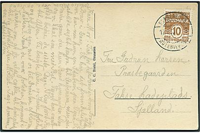 10 øre Bølgelinie på brevkort (Sønderskudt Dybbøl mølle) annulleret med uldent, men vanskeligt brotype IIc Sønderborg Rutebilpost d. 17.7.1933 til Fakse Ladeplads.