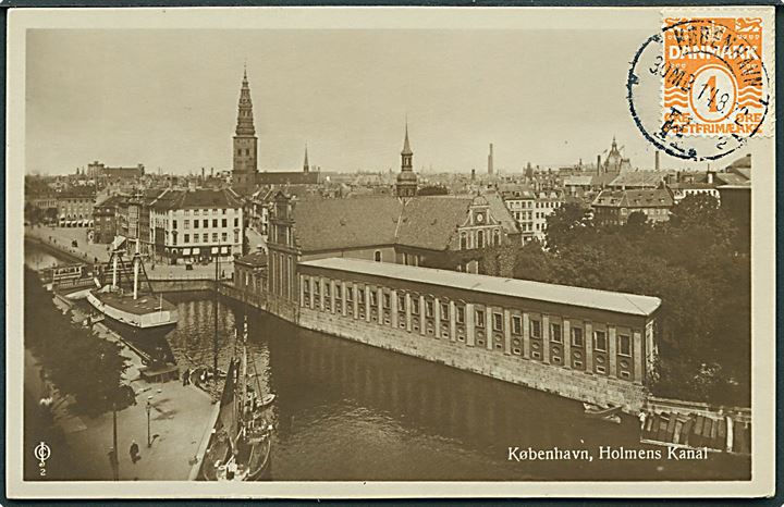 Holmens Kanal i København. Sporvogne ses til venstre. J. Chr. Olsens Kunstforlag no. 2. Fotokort. 