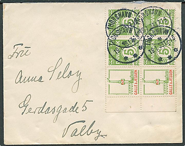 5 øre Bølgelinie og Galle & Jessen Reklamemærke i 6-blok på brev stemplet Thorshavn d. 19.1.1933 til Valby, Danmark. God anvendelse på Færøerne.