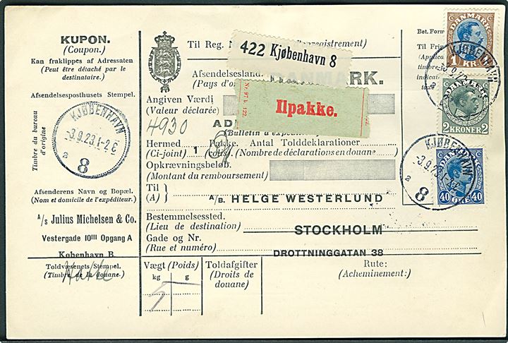 40 øre, 1 kr. og 2 kr. Chr. X på 340 øre internationalt adressekort for Ilpakke fra Kjøbenhavn 8 d. 3.9.1923 til Stockholm, Sverige.