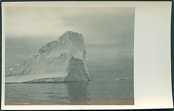Isbjerg i Diskobugten, Grønland. Fotokort u/no. 
