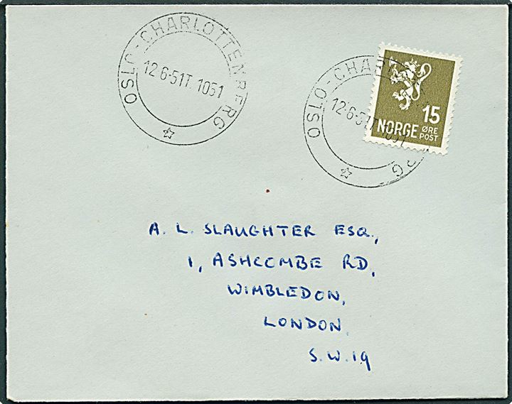 15 øre Løve på brev annulleret med bureaustempel Oslo - Charlottenberg T.1051 d. 12.6.1951 til London, England.