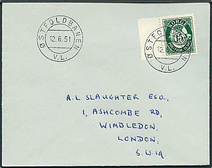 15 øre Posthorn på brev annulleret med bureaustempel Østfoldbanen V.L. d. 12.6.1951 til London, England.